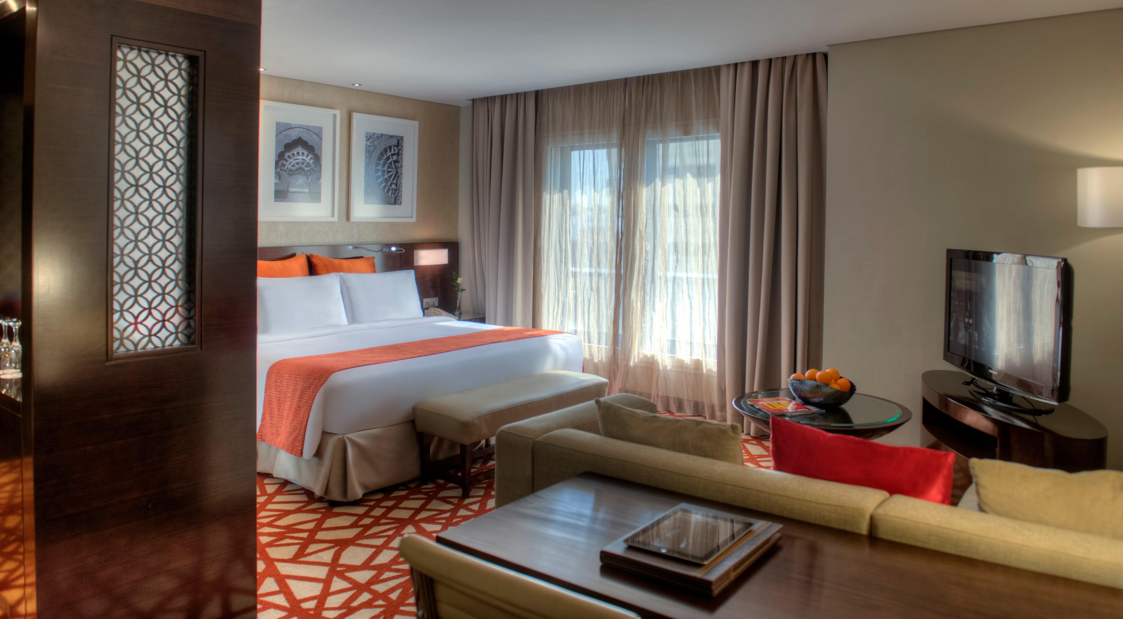 Crowne Plaza Dubai Deira By Ihg Hotel Phòng bức ảnh